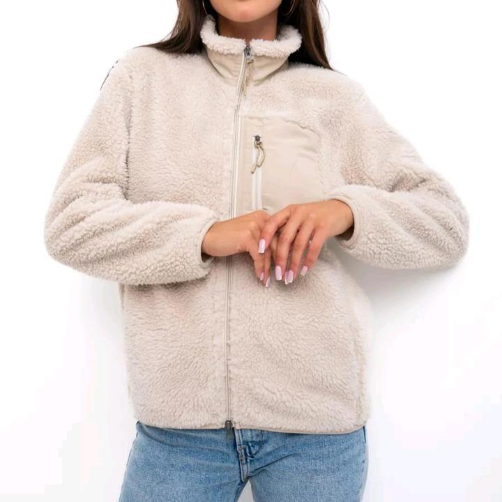 Новая меховая куртка