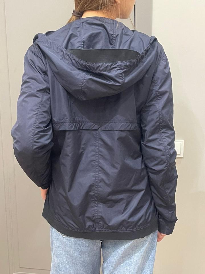 Ветровка Sandro