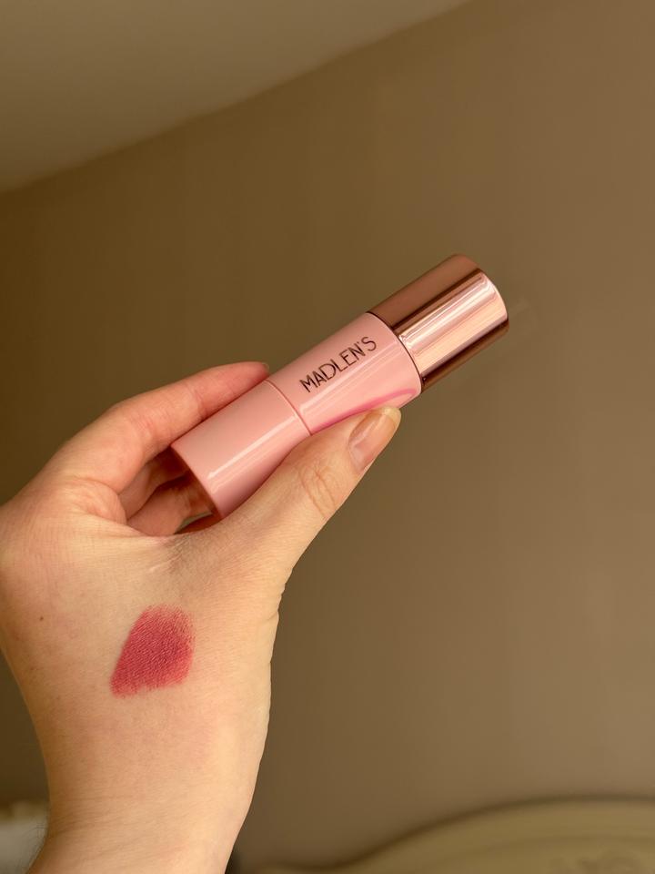 Румяна Madlen’s Glow Bubble Colour