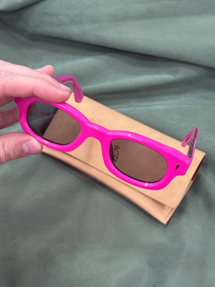 Очки солнцезащитные