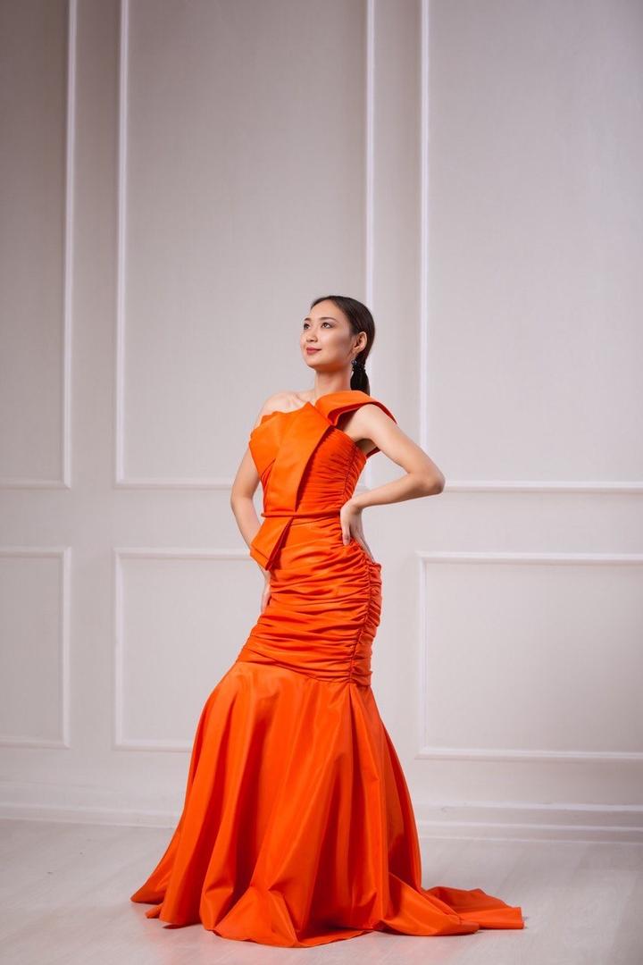 Вечерние платье