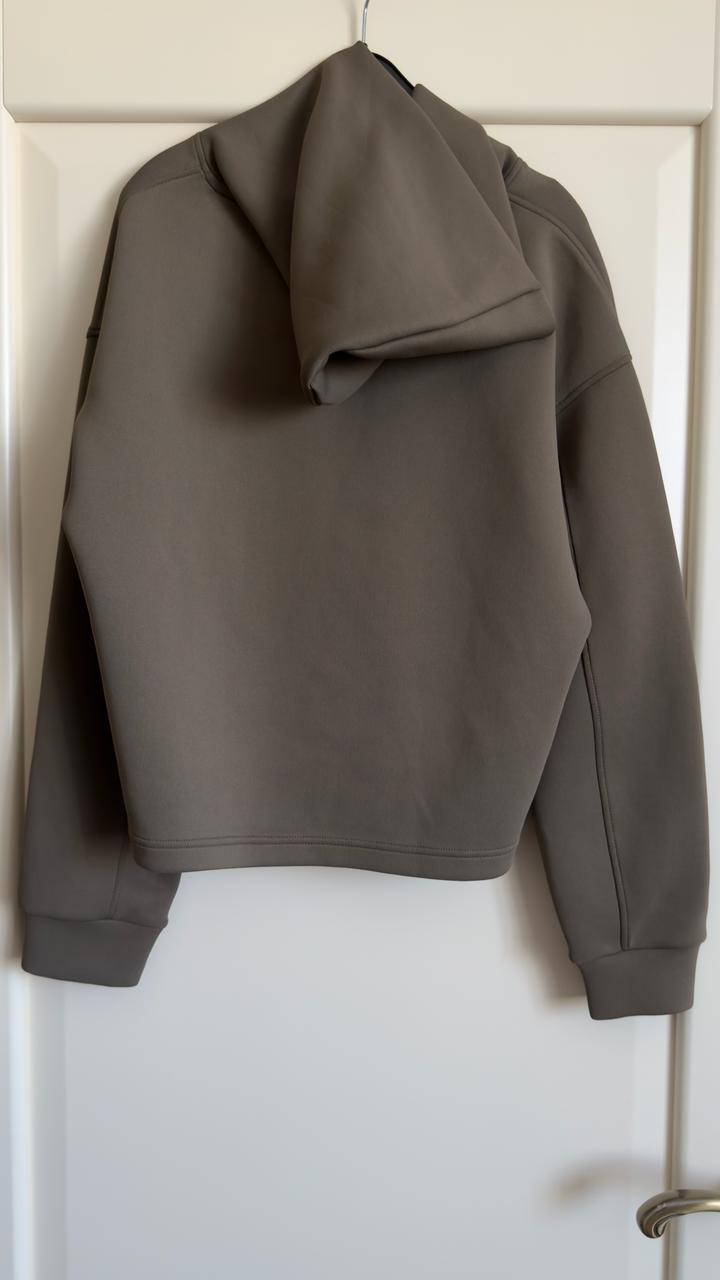 Двойка UNIQLO