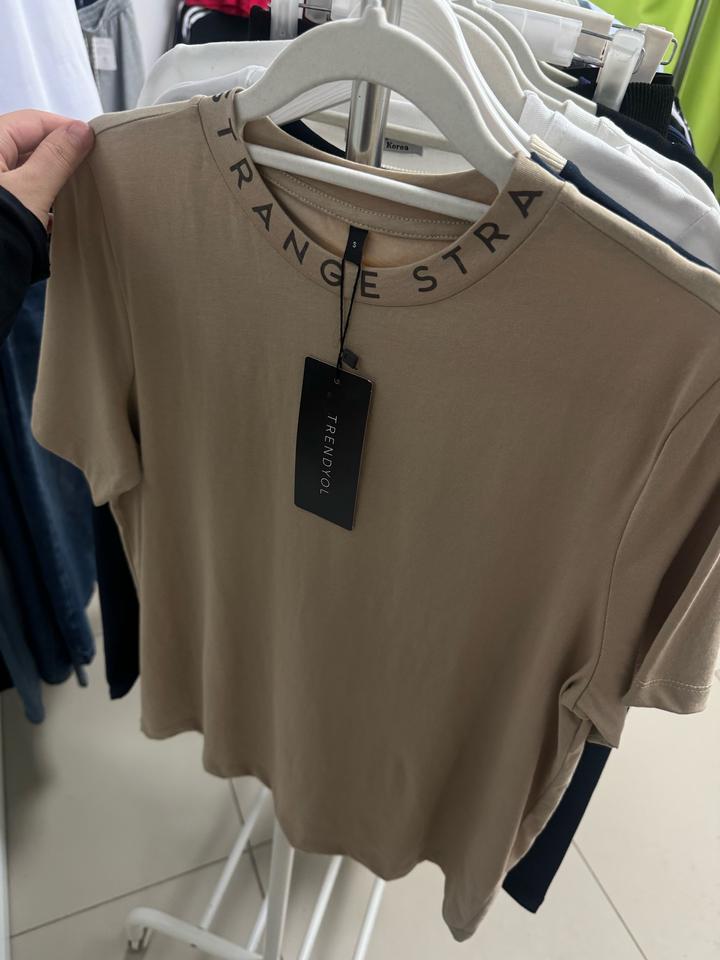 Футболка Trendyol