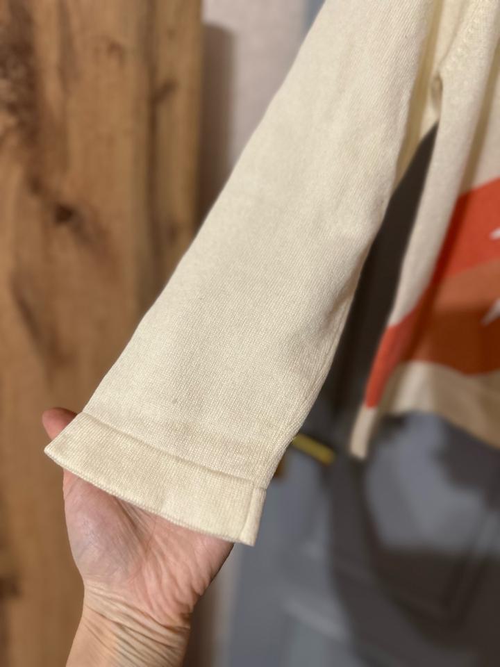 ✨ Роскошный джемпер Fendi