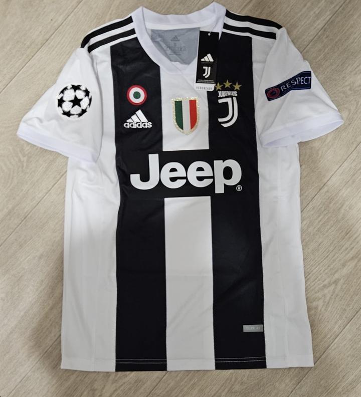 Футболка Ювентус 2018/2019 ретро