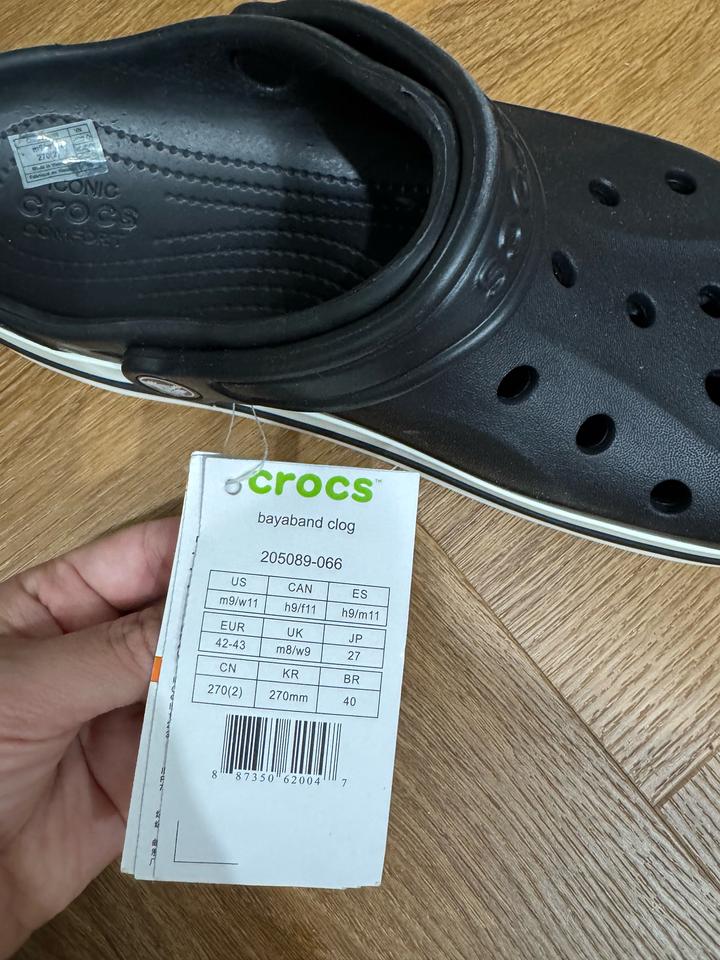 Crocs