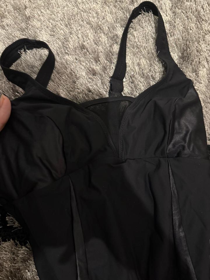 Спортивный купальник