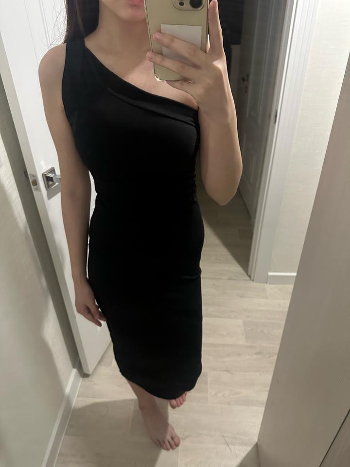 Черное платье Zara