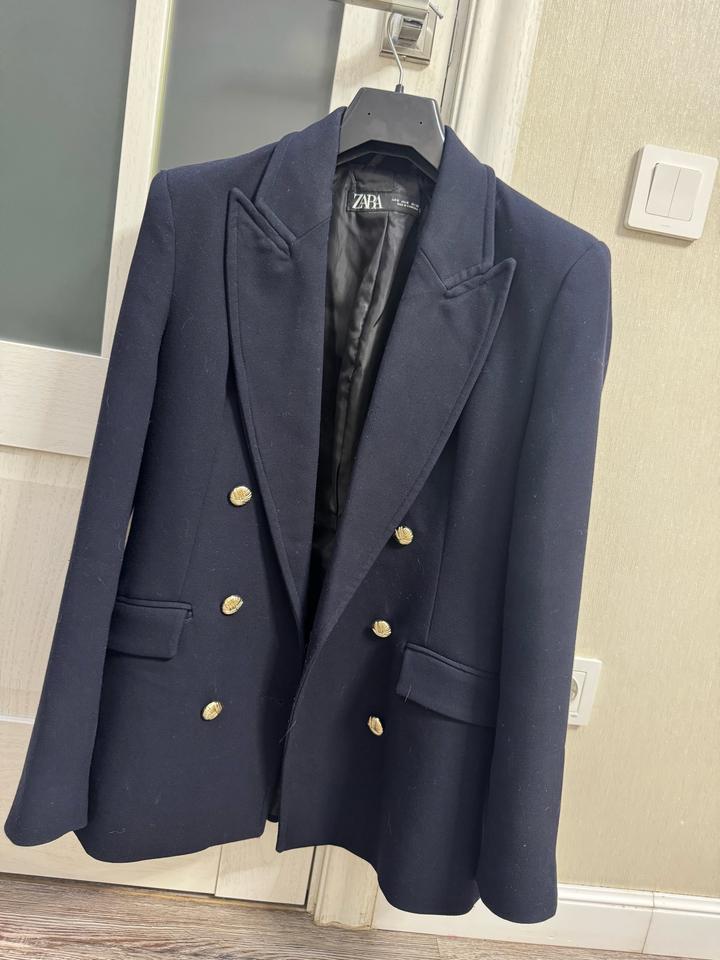Пиджак Zara темно синего цвета
