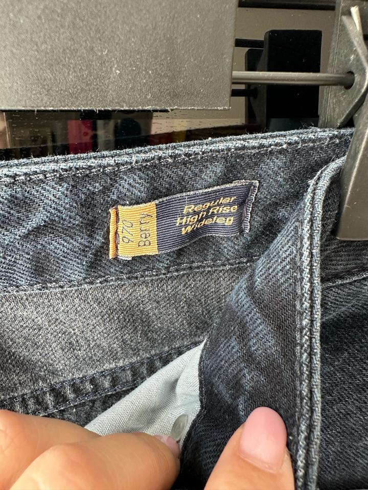 Джинсы Colin’s