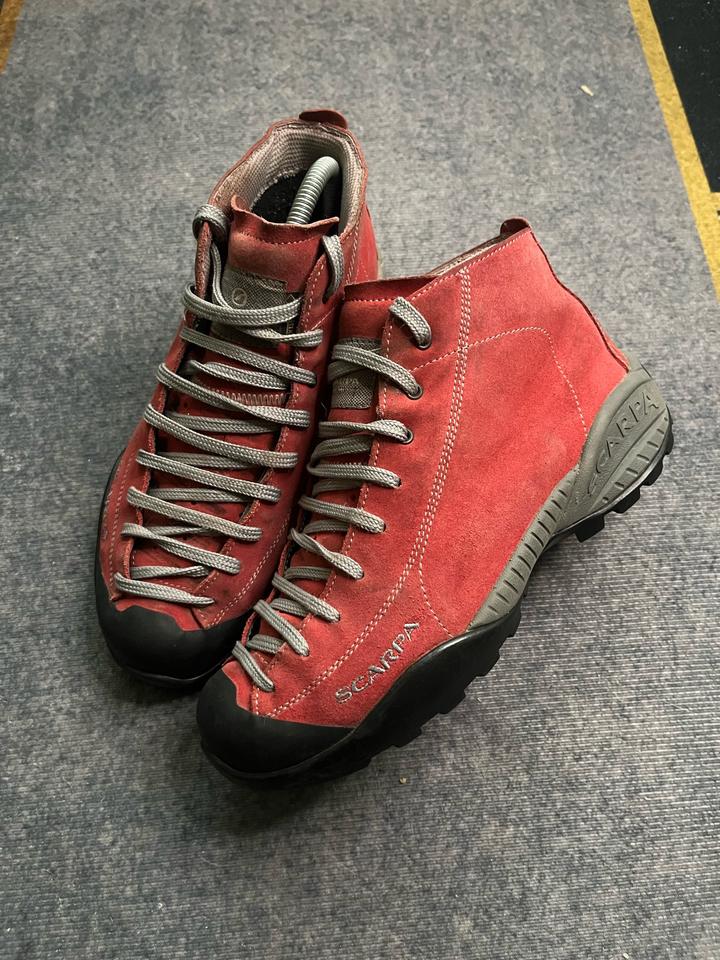 ✅ Scarpa Hiking boots ✅