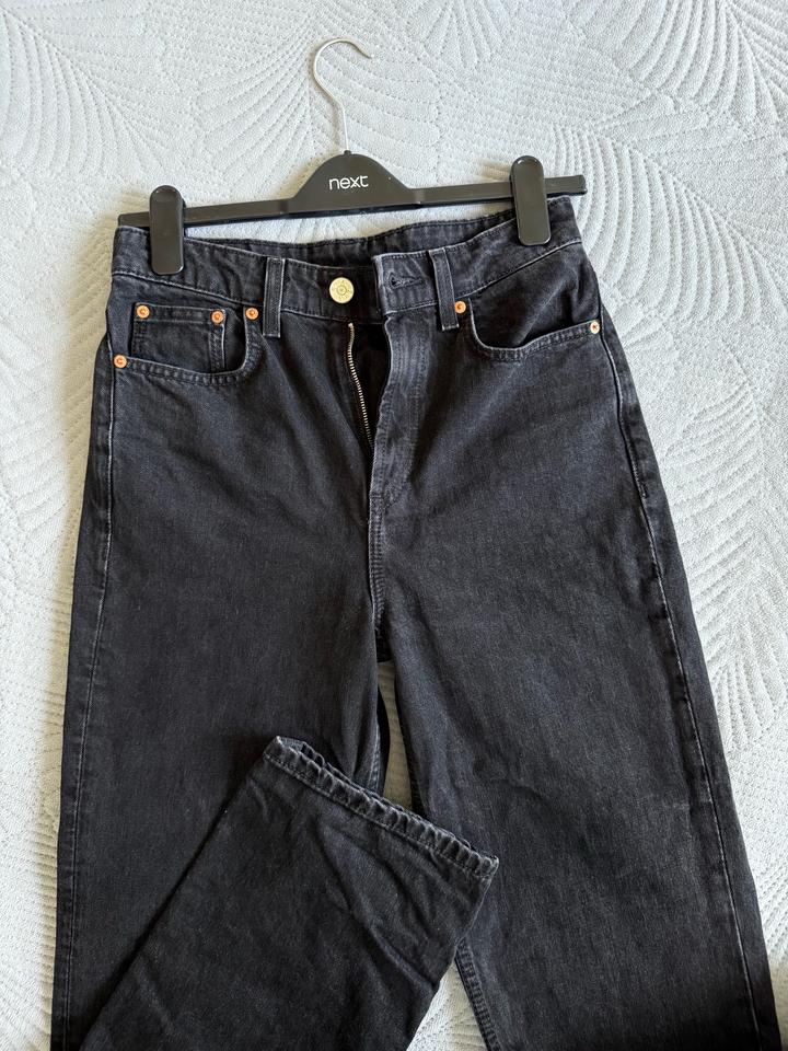 Новые джинсы Zara