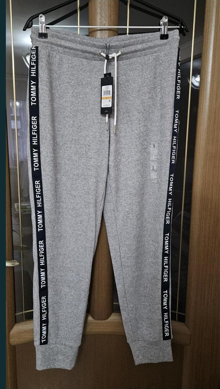 Брюки-джоггеры Tommy Hilfiger