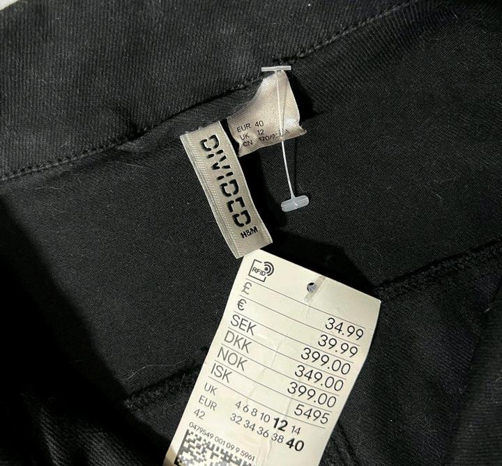 Новое платье жилет H&M р 44 или маленький 46 с поясом джинсовая жилетка