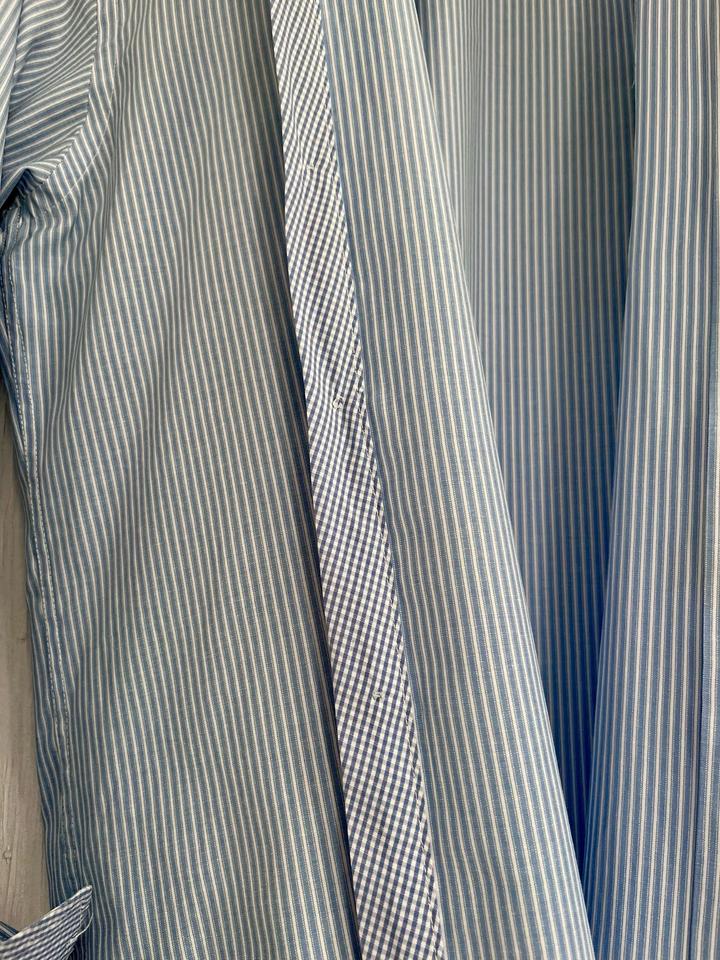 Винтажная голубая рубашка в полоску с манжетами и деталями в клетку