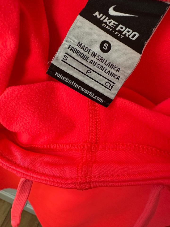 Лонгслив Nike