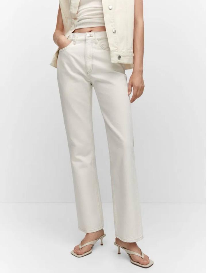 Белый джинсы mango