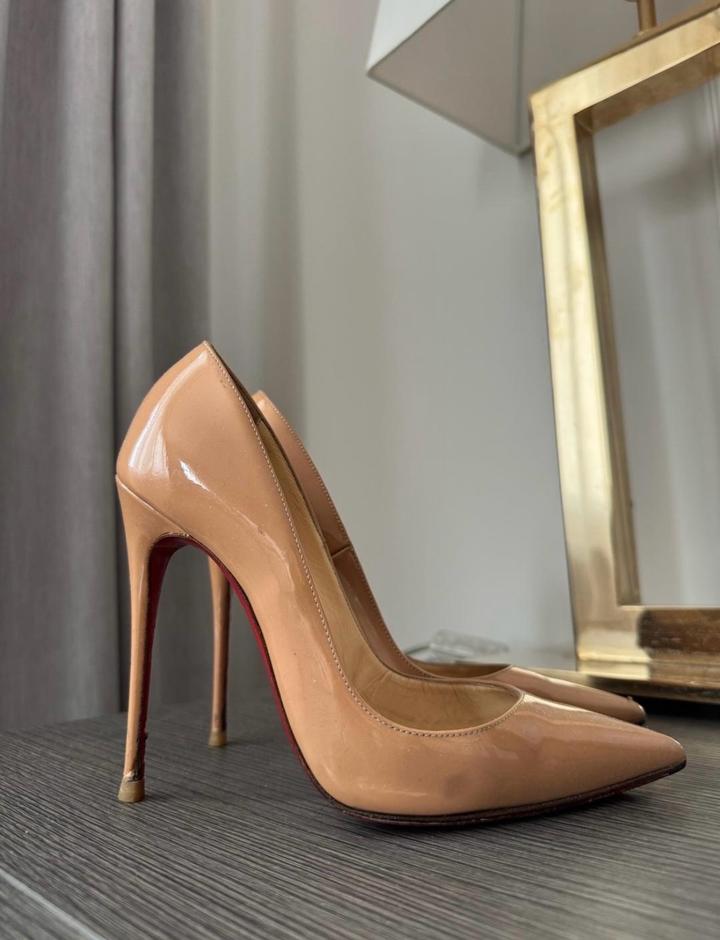 Christian louboutine so Kate