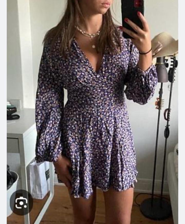 Фиолетовое платье Зара