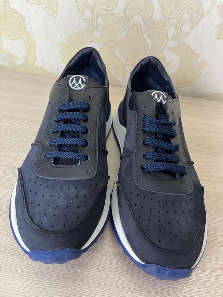 Кроссовки M.Manzoni, высокое качество