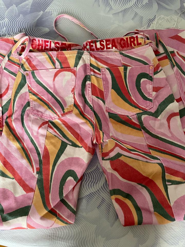 Джинсы-праздник! Психоделический принт в стиле 70-х 🌈 хиппи