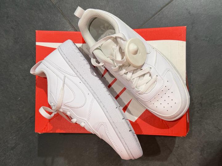 Кроссовки Nike