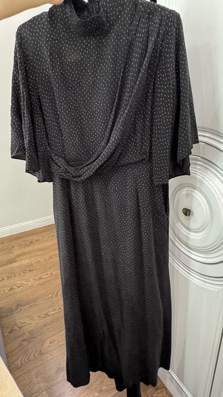 Платье черное в крапинку Kameya