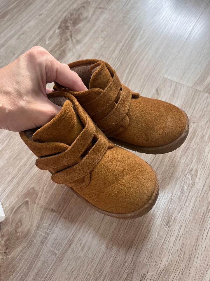 Теплые ботиночки