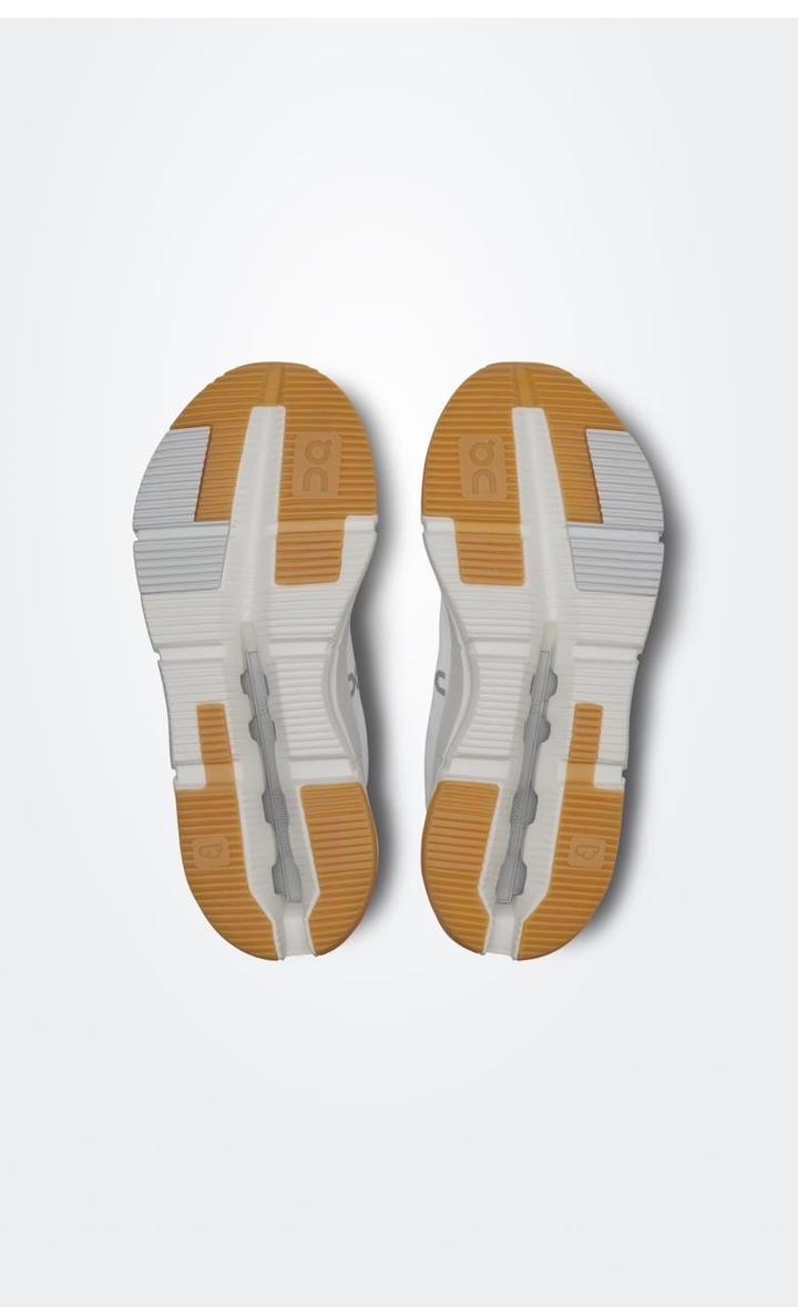 Кроссовки ON