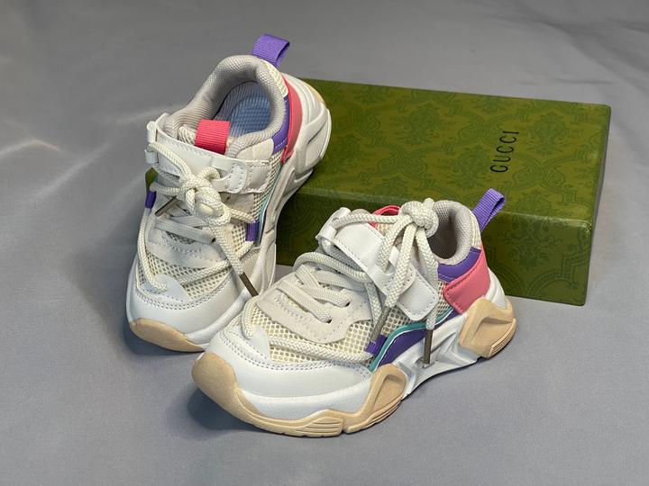 Кроссовки детские