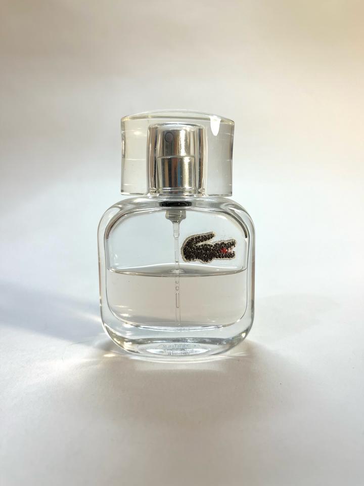 Туалетная вода Lacoste.