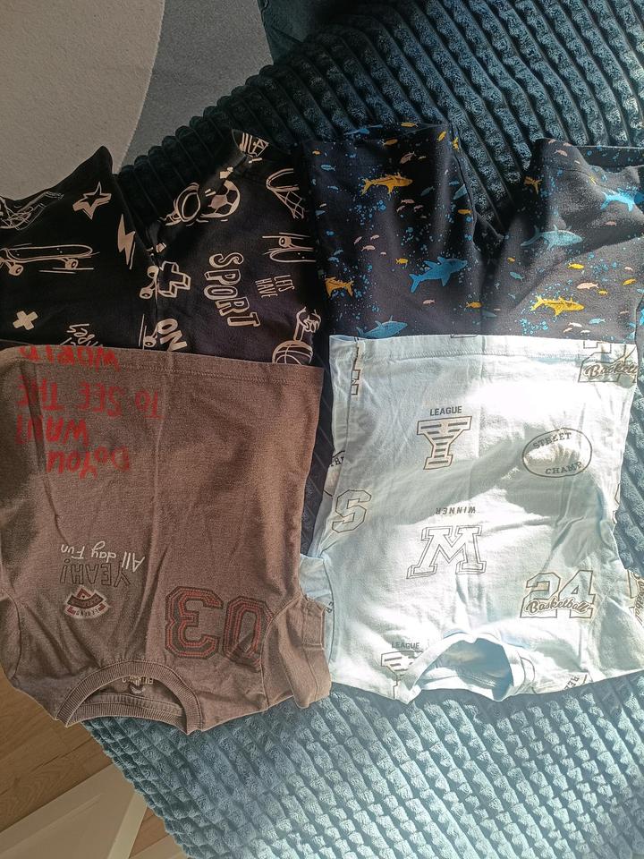 Пакет одежды мальчику на 3-4 года