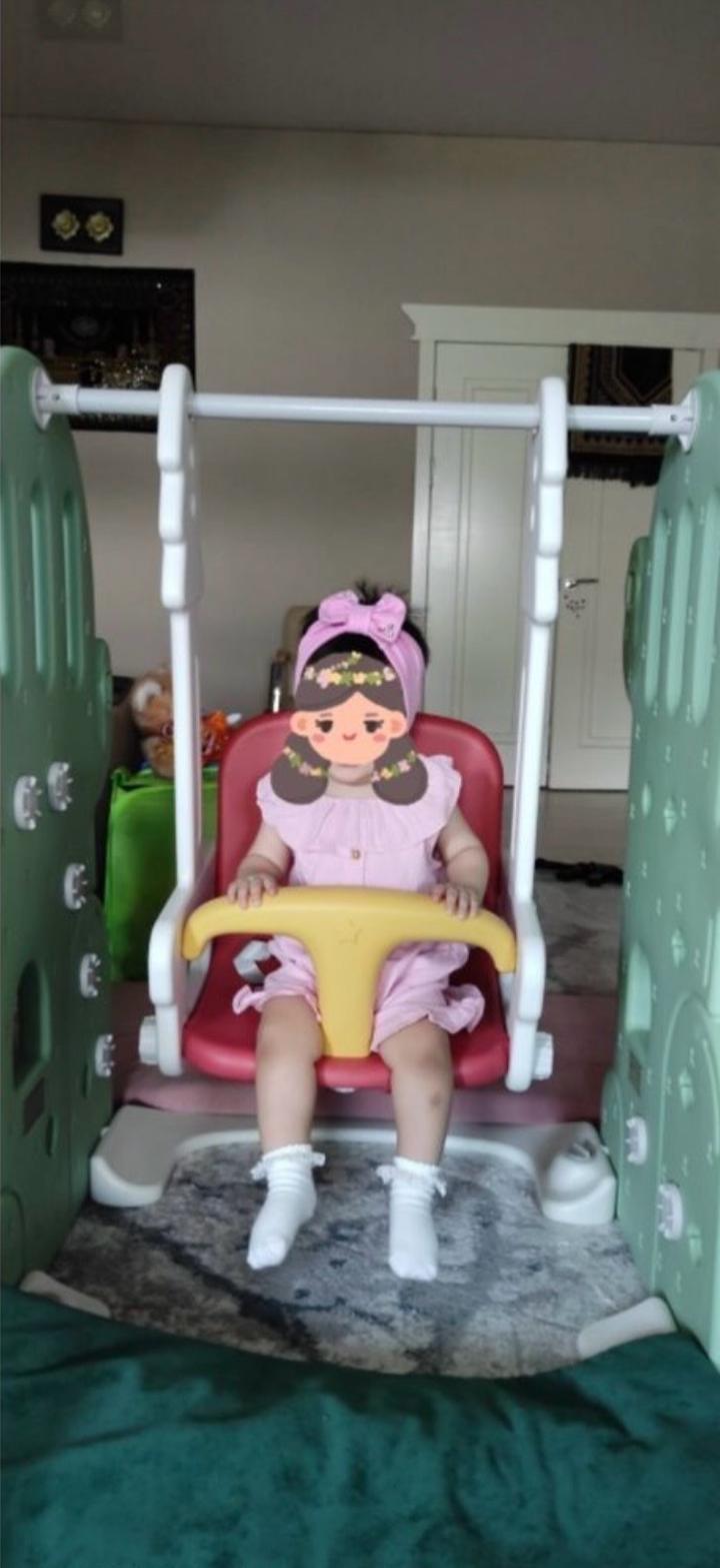 Детская горка, качеля и баскетбольный блок