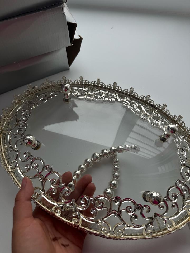 Круглая сервировачная