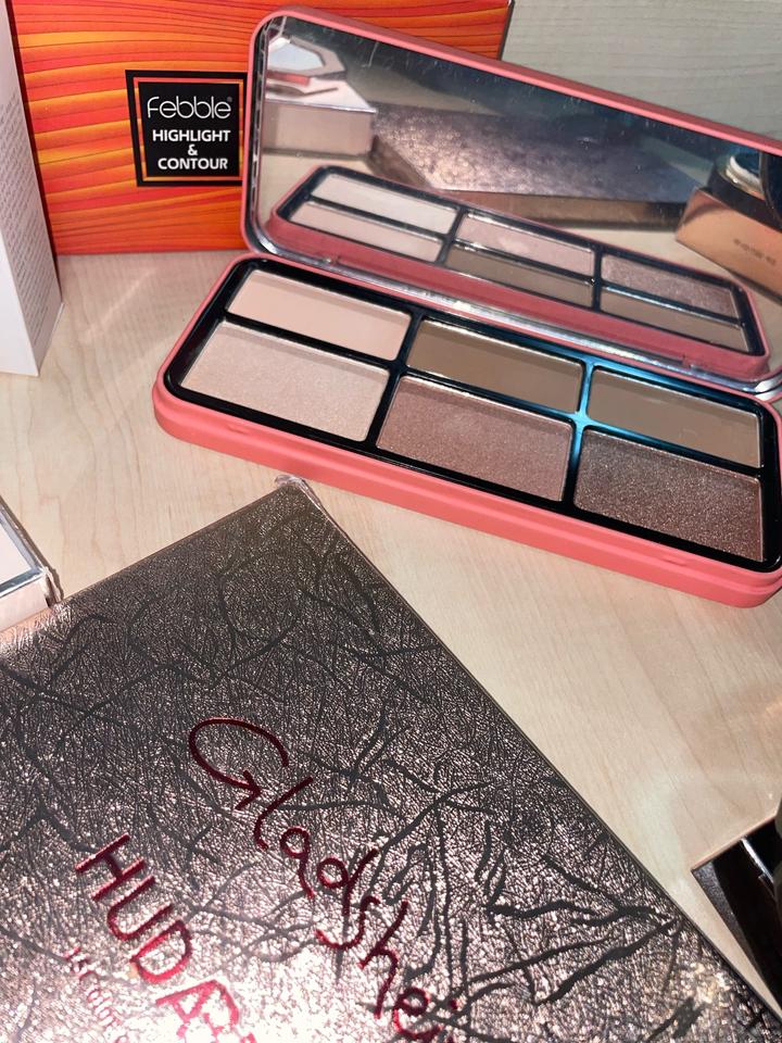 Продам новую косметику