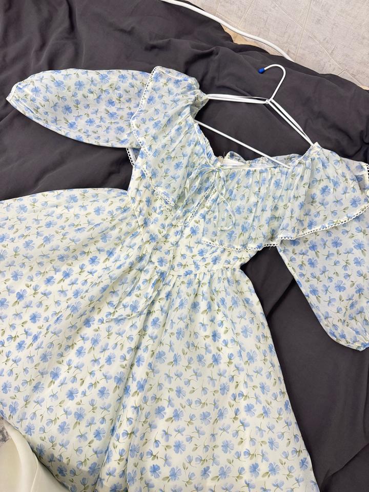 Нежное платье