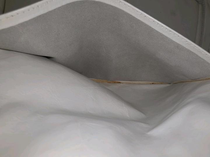 Eponine Milano - Итальянское качество с ДНК Hermes