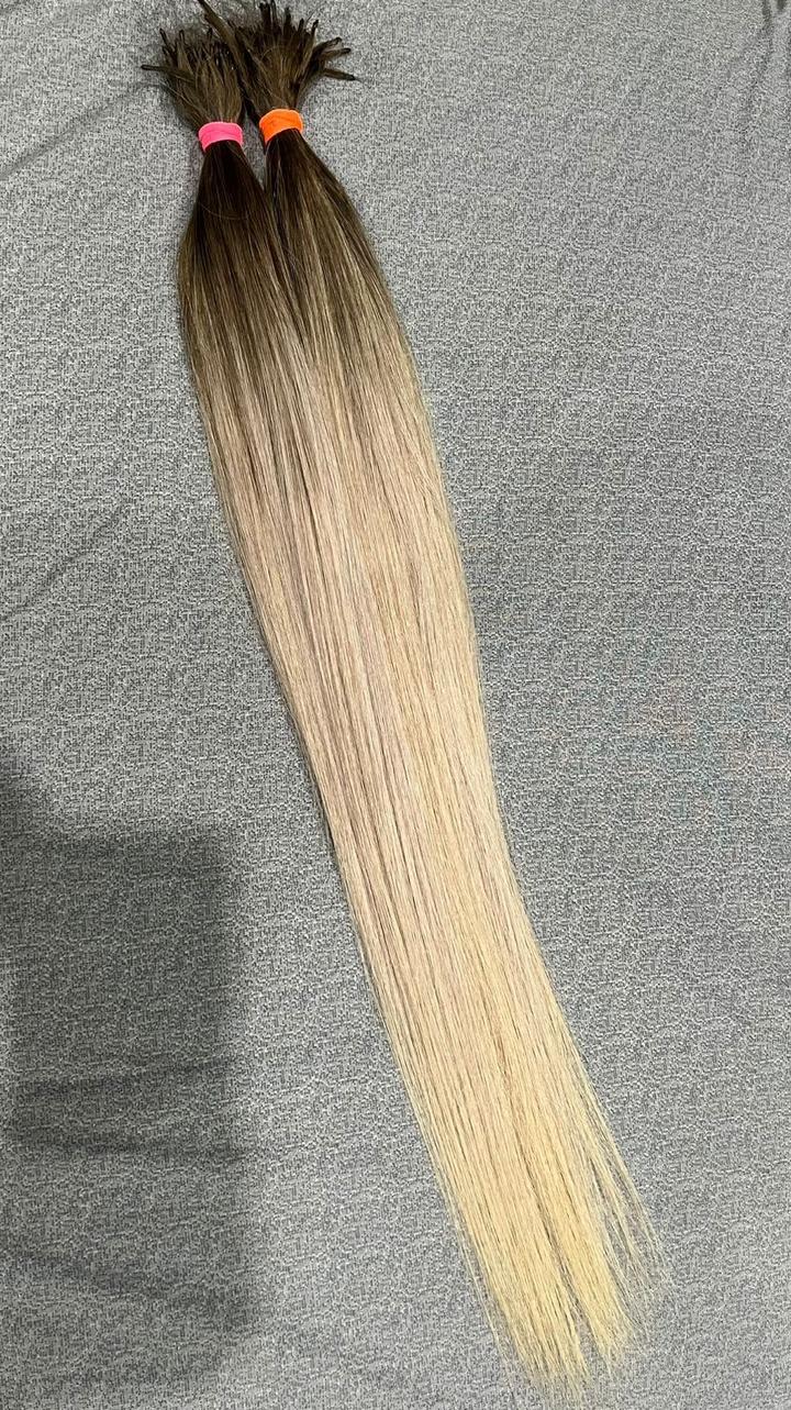 Волосы для наращивания на капсулах.