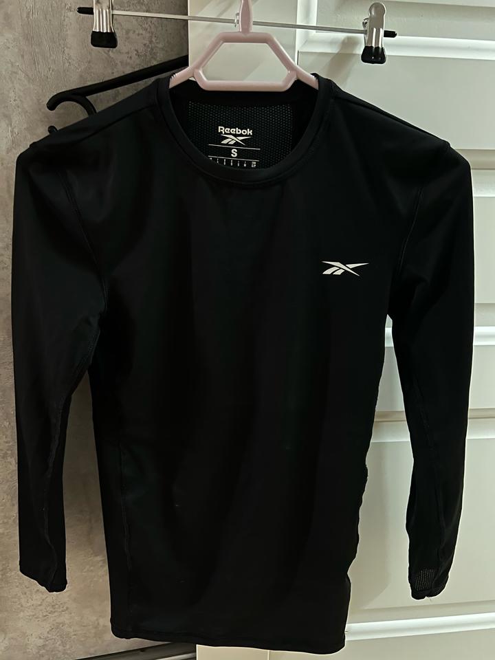 Рашгард лонгслив Reebok