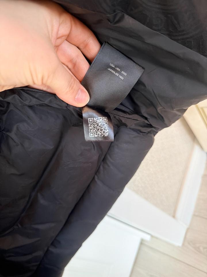 куртка-пуховик с капюшоном, от бренда Burberry