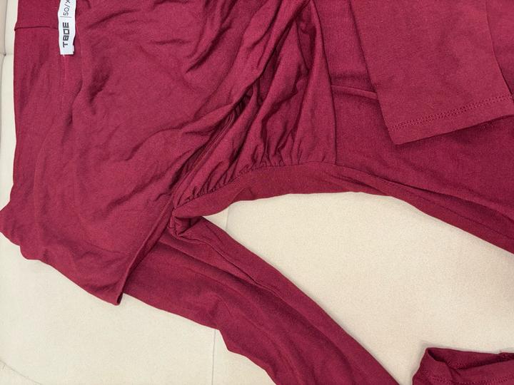 Лонгслив со спущенными плечами