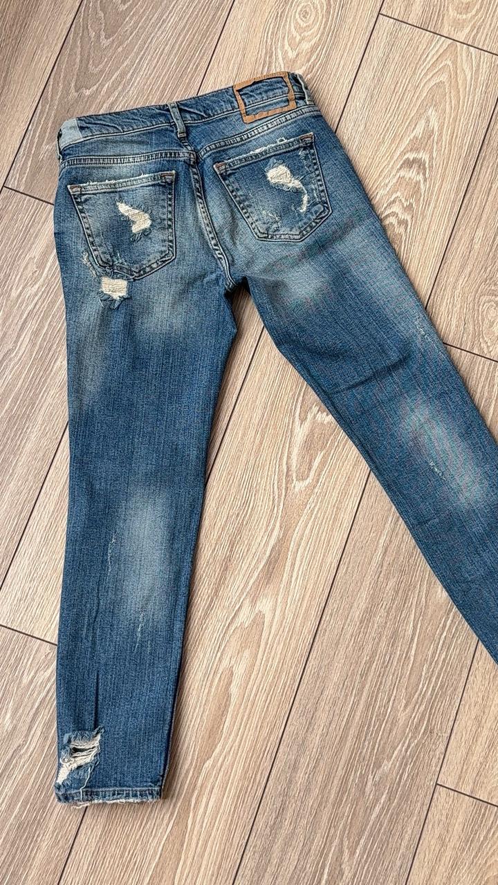 Джинсы Zara