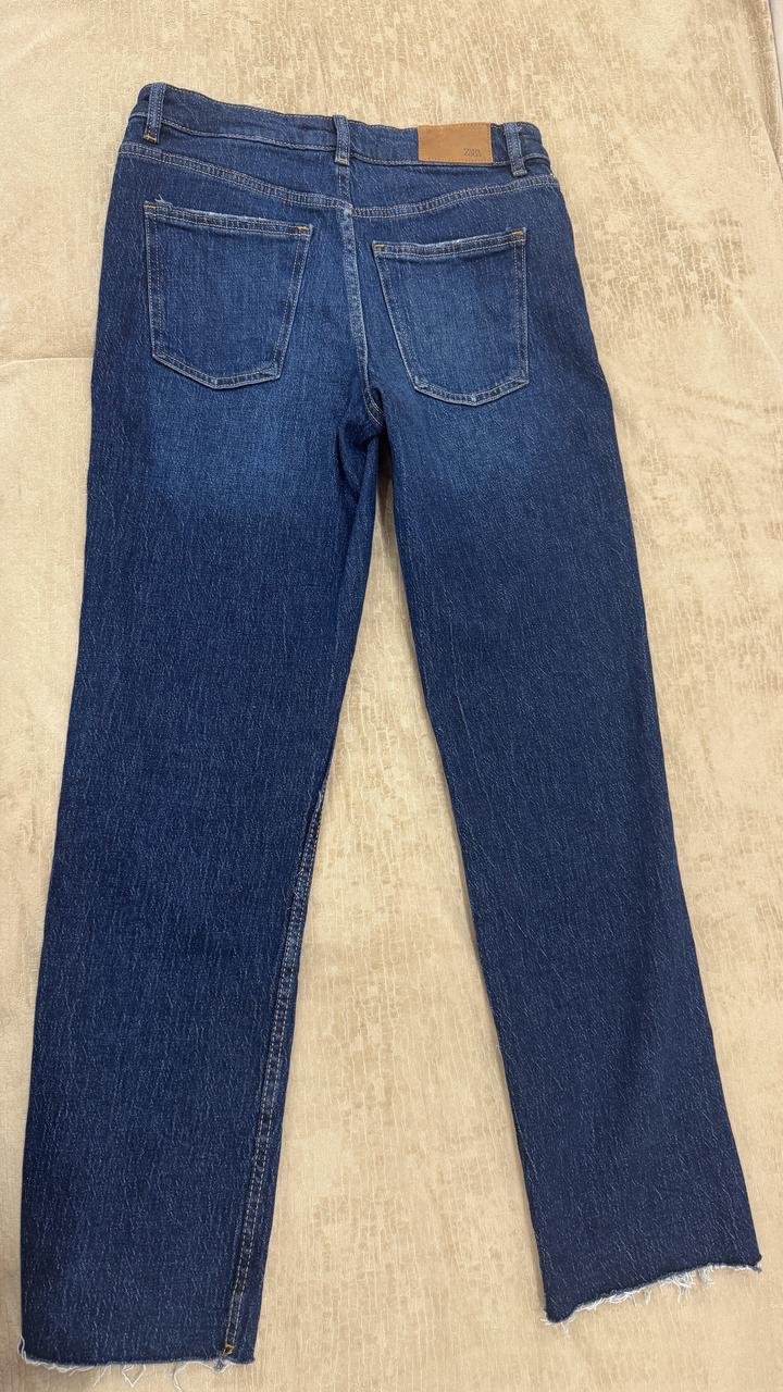 Джинсы Zara