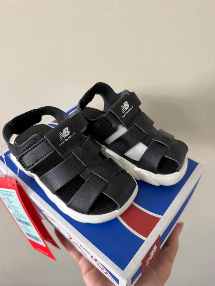 Детские сандали New balance