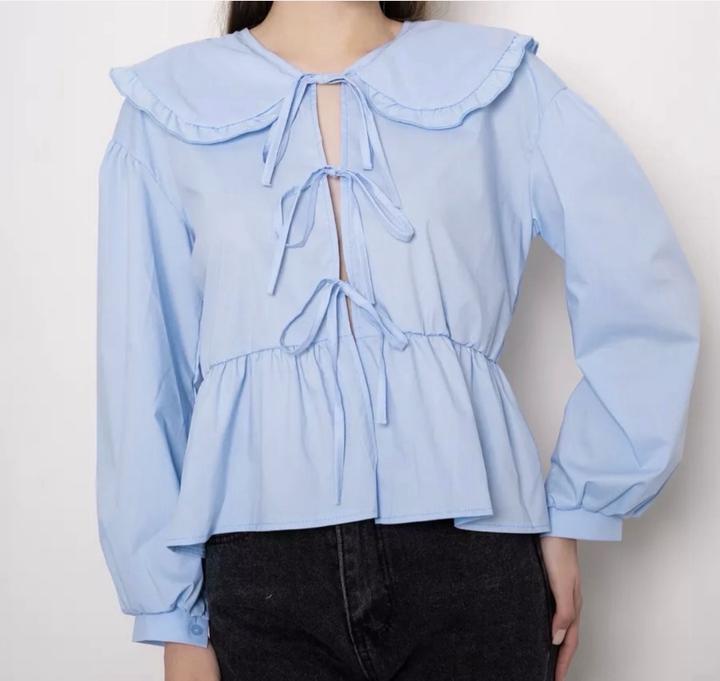 Женская рубашка на завязках