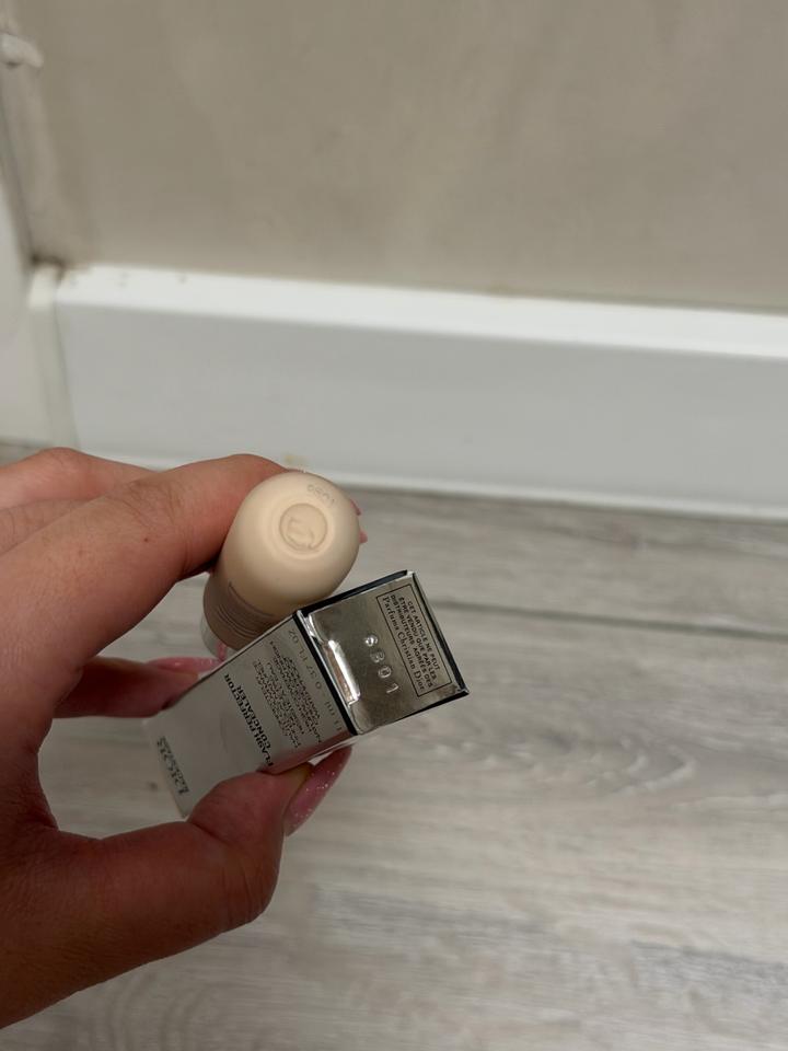 ✨ Dior Backstage Flash Perfector Concealer 0N ✨