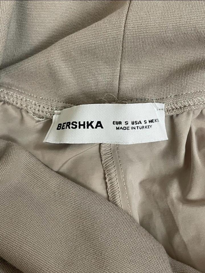 Брюки Bershka