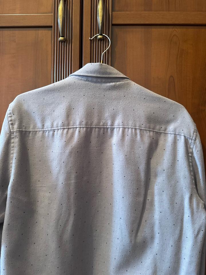 Мужская рубашка