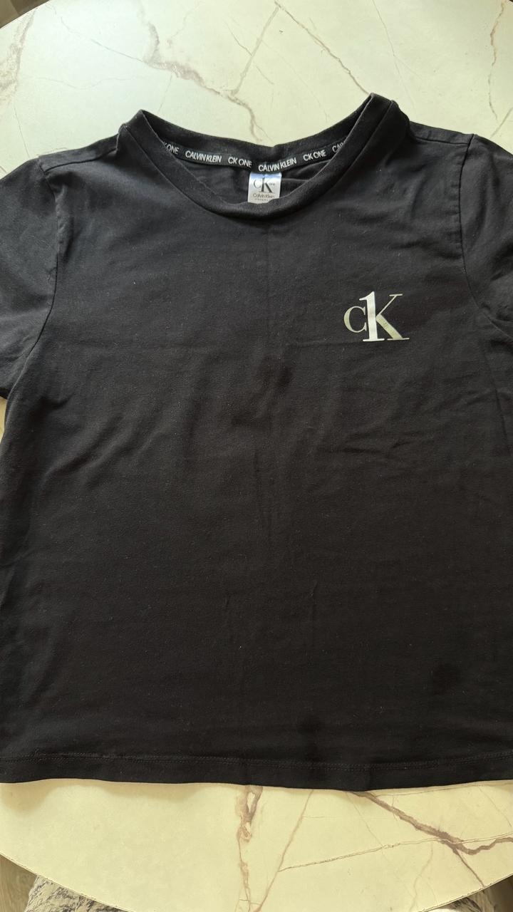 Calvin Klein футболка
