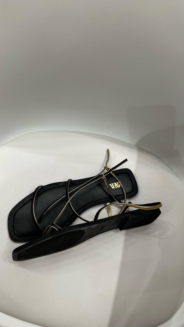 Босоножки Zara